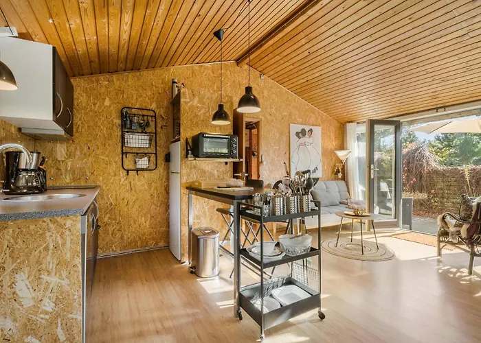 Σπίτι διακοπών 2 Bedroom In *